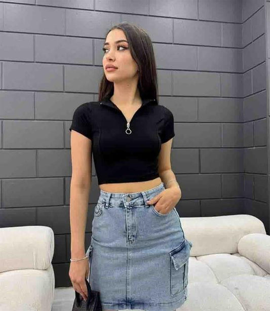 Önü Fermuarlı Crep Örme Crop Bluz Siyah