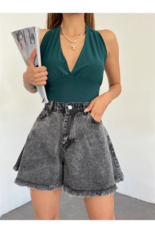 Trend Kar Yıkama Püsküllü Kot Denim Şort